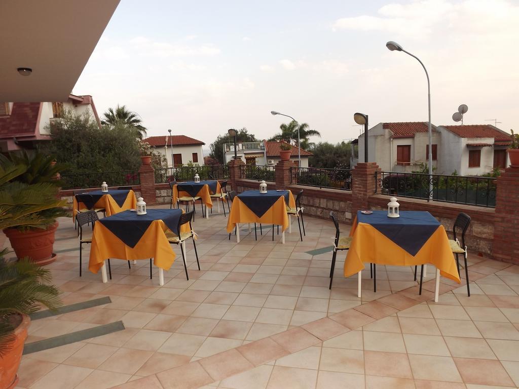 לטויאני Villa Jovanna מראה חיצוני תמונה