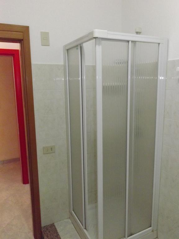 לטויאני Villa Jovanna חדר תמונה