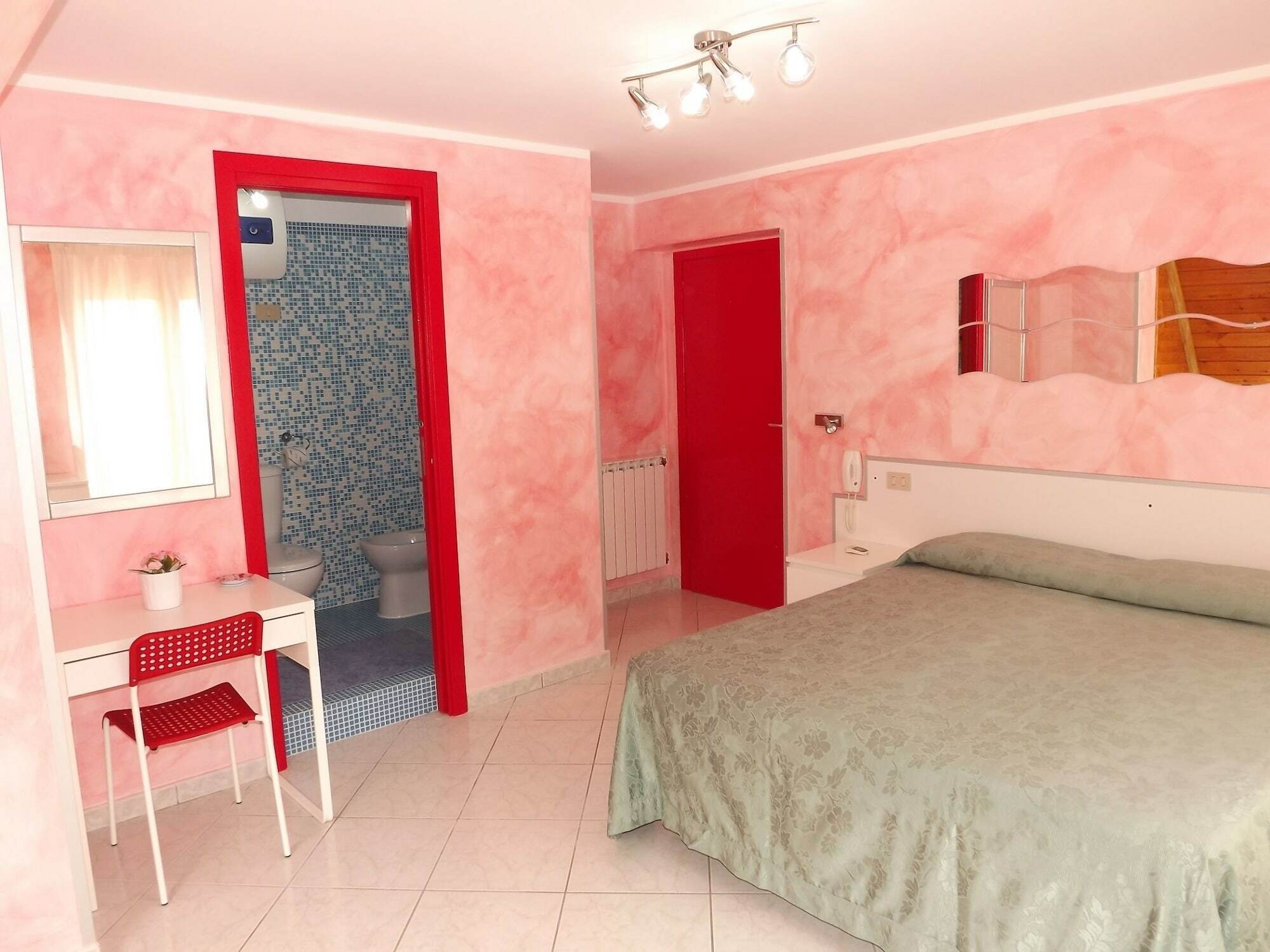 לטויאני Villa Jovanna מראה חיצוני תמונה
